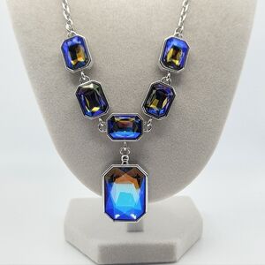 Paparazzi Million Dollar Moment Blue Necklace